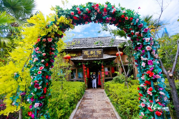 历史底蕴与现代繁华在此交融,历史与现代并存的城市