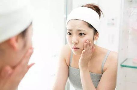 脸色暗沉发黄怎样才能有效的调理,女性脸色暗沉发黄无光泽如何调理