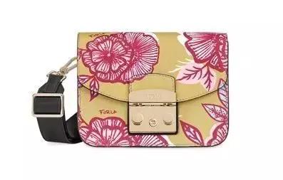 给男朋友买的包包推荐,如果老公给你2万你会买什么