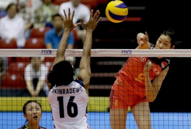 郎平朱婷天津重聚视频,郎平与女儿温馨相聚纽约