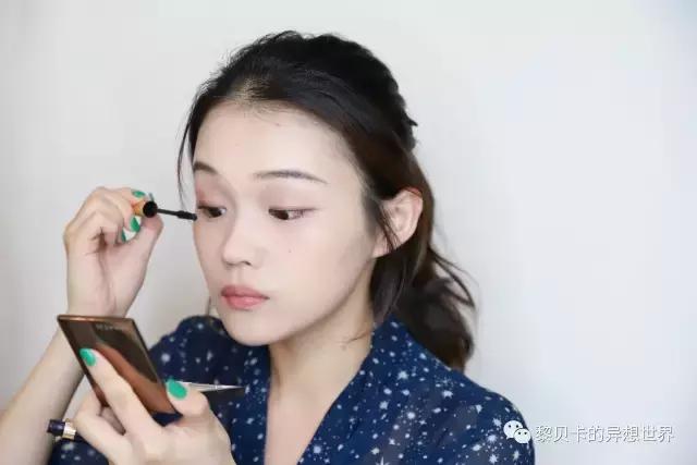 日常十分钟可以搞定的快速出门妆,早起画个精致妆