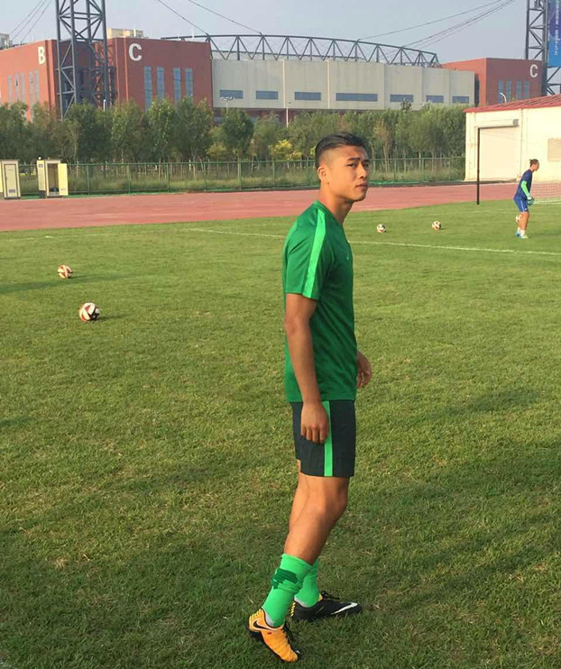 奇闻足球,国足张玉宁最新比赛