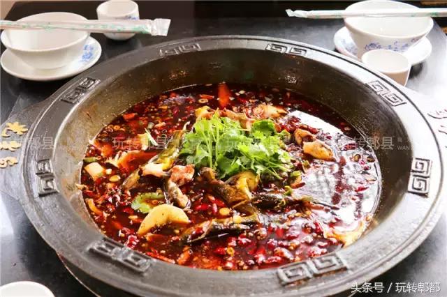 好吃到爆的鱼摆摆,吃遍成都50家鱼摆摆