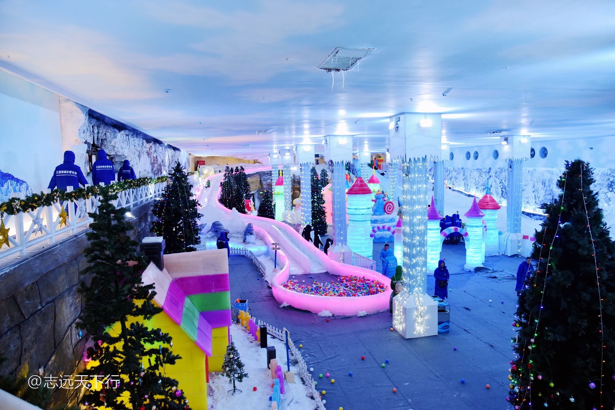 最美的女童海南,最美的小女生去游乐场玩