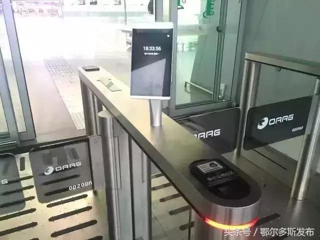 怎么办理托运行李机场有自助机,飞机自助机器办理行李托运