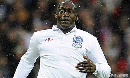 盘点足球运动员搞笑瞬间,中国十大足球球星恶搞