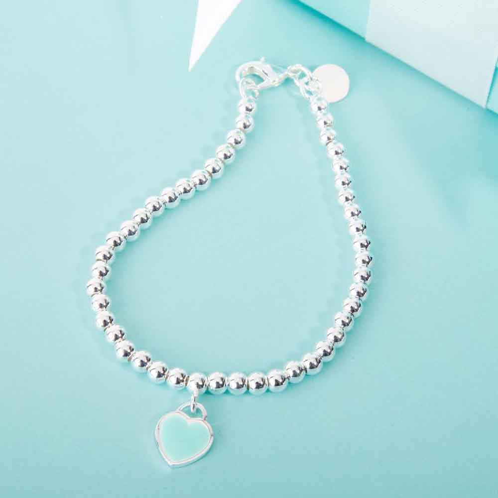 饰品是女人最爱的情人！想跟配饰谈一场不会分手的恋爱