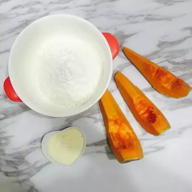 宝宝出牙期买牙胶还是磨牙饼干,怎么自制无糖无盐宝宝磨牙饼干