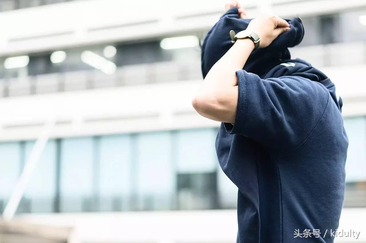 十年不跟风的主理人,他用十年证明了自己的财富