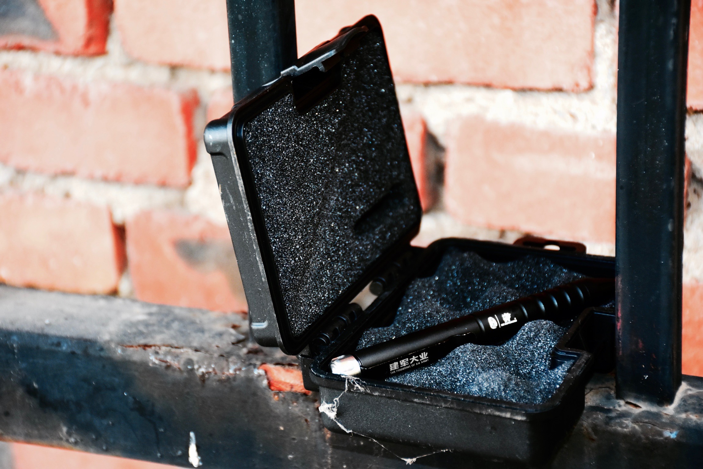 这支笔价值10元英语,这支笔多少钱英文