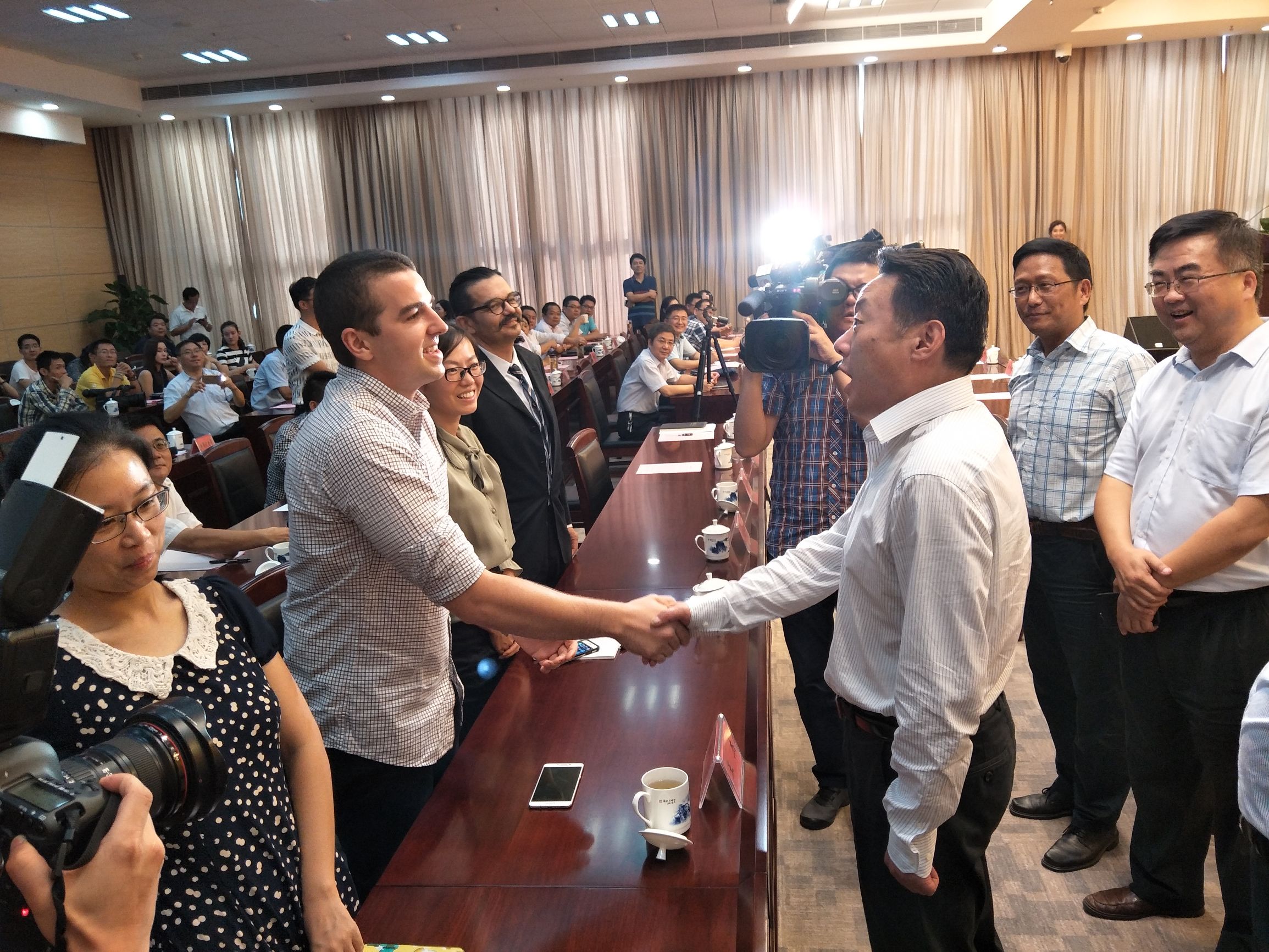 安徽省人民政府新闻发布会直播,安徽人民政府发布会