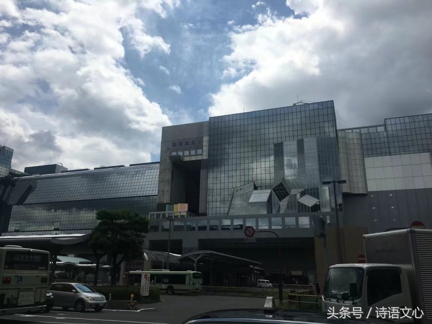 暑假带娃去部队看亲人,带娃去拉练