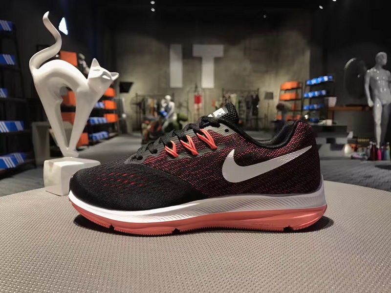 nike登月跑鞋穿搭,nikelegendreact3