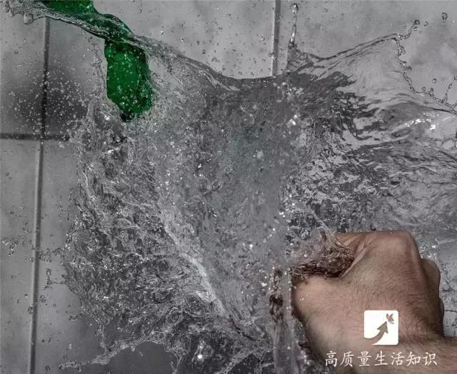 大人被开水烫伤怎么处理好得快,开水烫伤急救知识