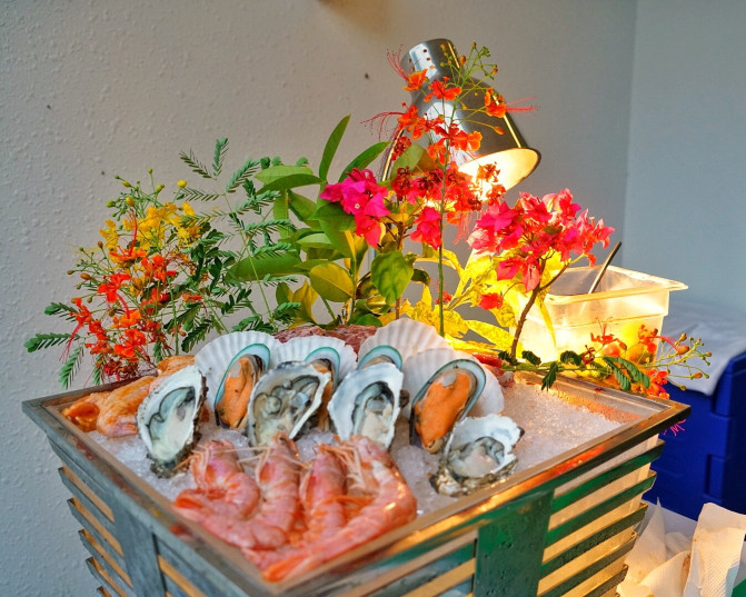 带着宝贝去旅行，遇见三亚遇见海