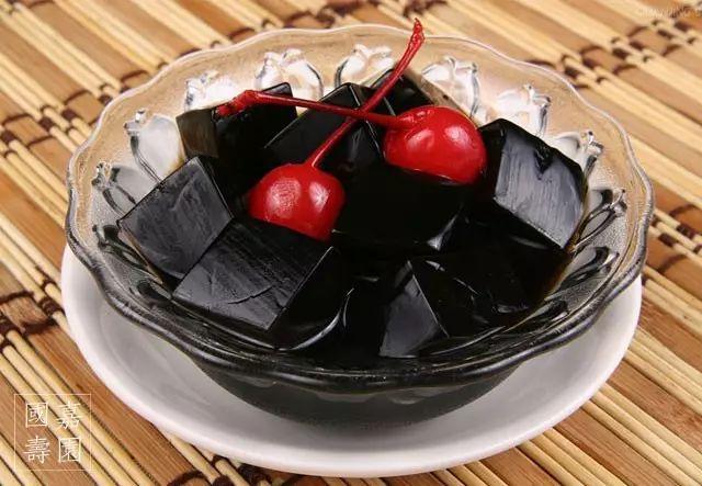 清热润肺龟苓膏有哪些功效,清热润肺龟苓膏有哪些牌子