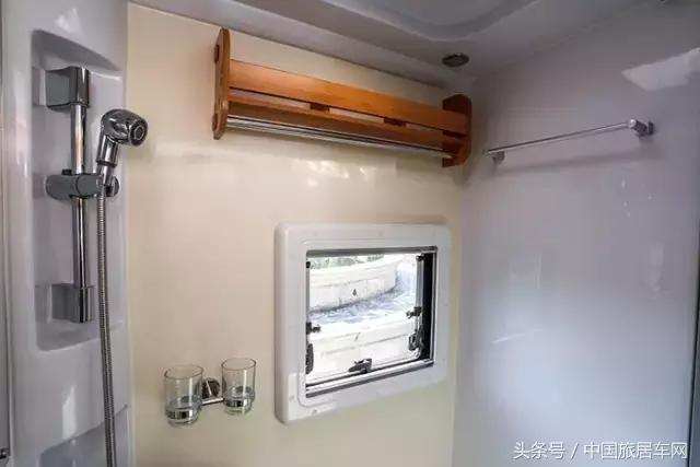 大通rv80怎么样,原厂大通长轴rv80豪华房车