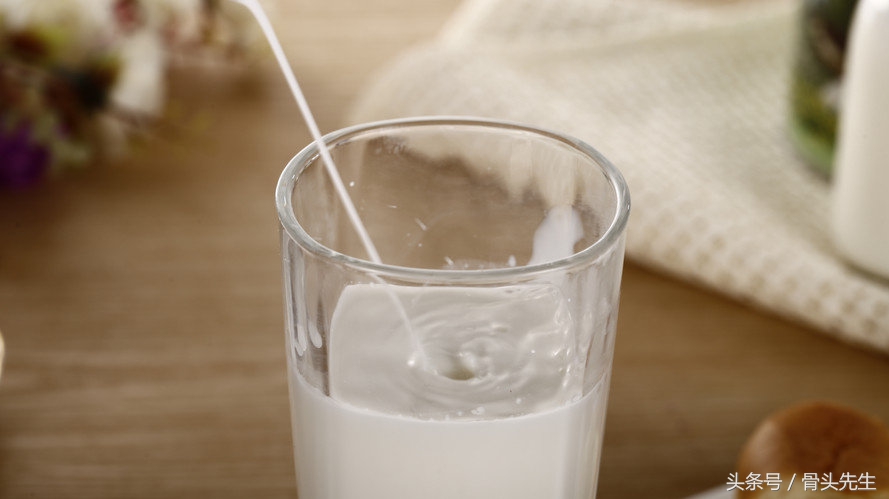 乳糖酶可以缓解奶瓣吗,乳糖酶可以缓解消化不良吗