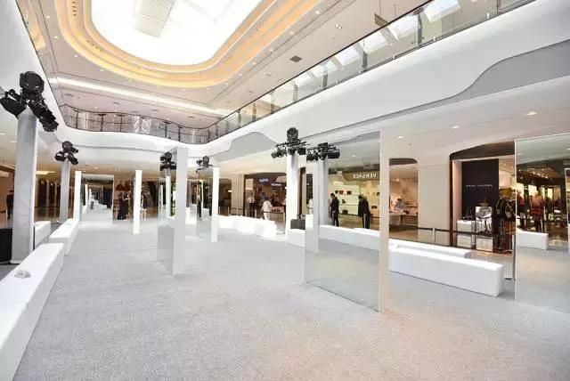 关晓彤有没有买到假的奢侈品,关晓彤卖鞋