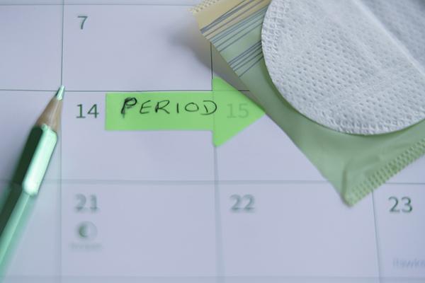 女人一个月来两次大姨妈痛,女人一个月来两天大姨妈