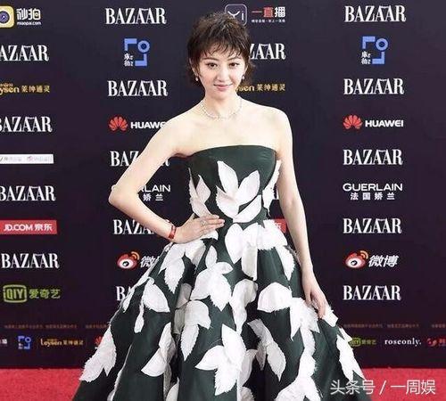 景甜剪短发是因为张继科吗,景甜和许晴图片