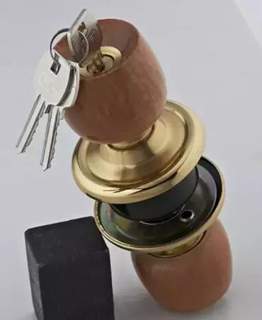 门锁五金的优缺点,哪种五金门锁好