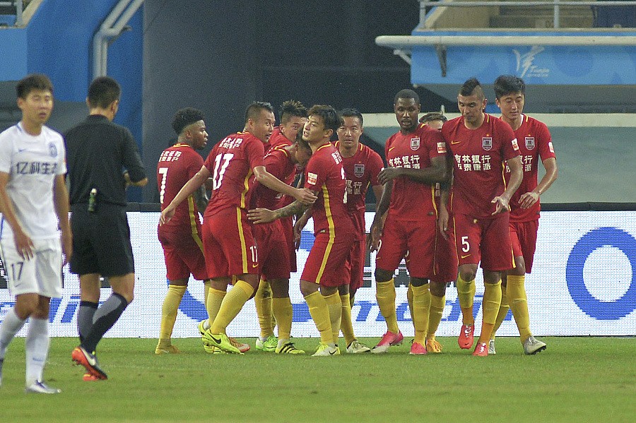 亚泰2:1胜上港,中超亚泰1-0申花