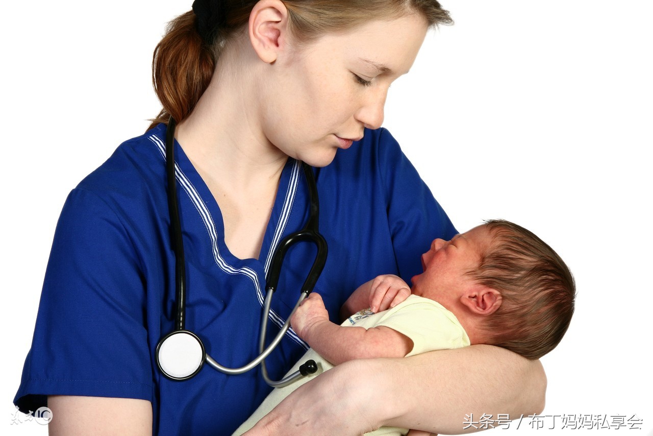 宝宝发烧父母着急怎么办,小孩发烧父母该怎么调整心态