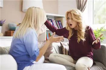 摄像头看到家里老人,远程看娃监控