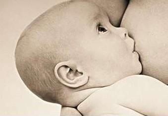 解决宝妈少奶问题,新手妈妈奶水不足怎么喂养