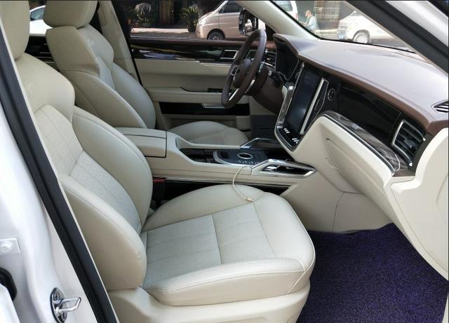 90后小伙提10万左右的车,90后小伙29800提了辆suv