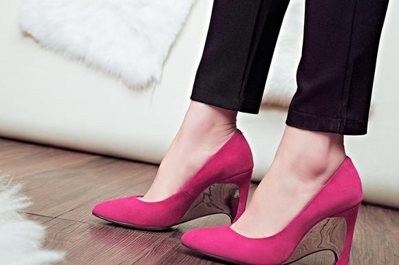 高跟鞋必备的妙招,高跟鞋子保养小知识