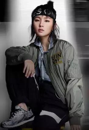 yeezy潮鞋推荐男学生,潮人夏季必入的鞋款yeezy椰子380