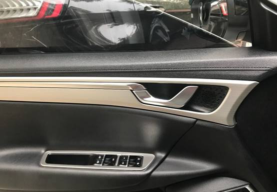 吉利帝豪gl手动挡把改装,帝豪gl装饰效果图