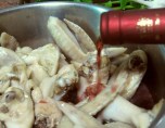 法式红酒烩鸡,法式红酒烩鸡肉图片