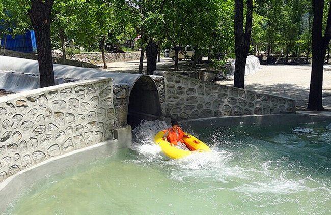 竹筏漂流桂林山涧,漂流蹦极北京