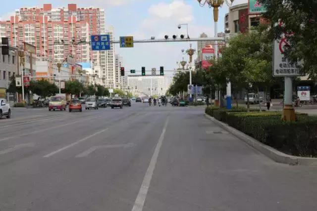 电子警察和道路违法抓拍,电子警察抓拍跨越实线