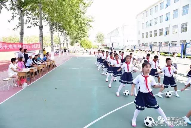 足球零基础足球操,自编足球操