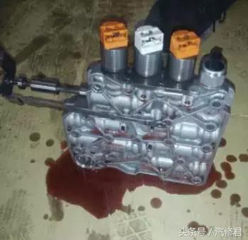 比亚迪f6仪表盘出现svs怎么处理,比亚迪f6行驶过程中防盗灯亮