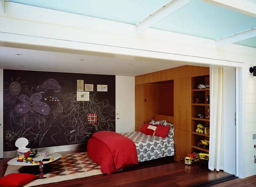 看到这么多的隐形床，头一次知道原来隐形床还可以这样设计