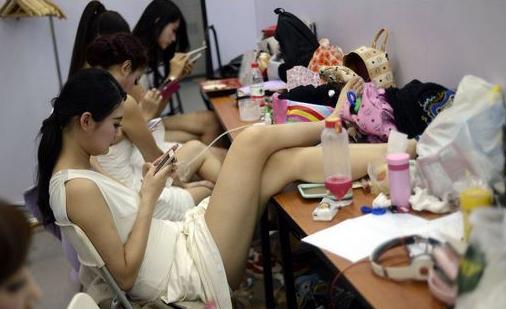 璇寸帺娓告垙灏变笉鑳藉彧璇寸帺娓告垙,璇寸帺鎵嬫父