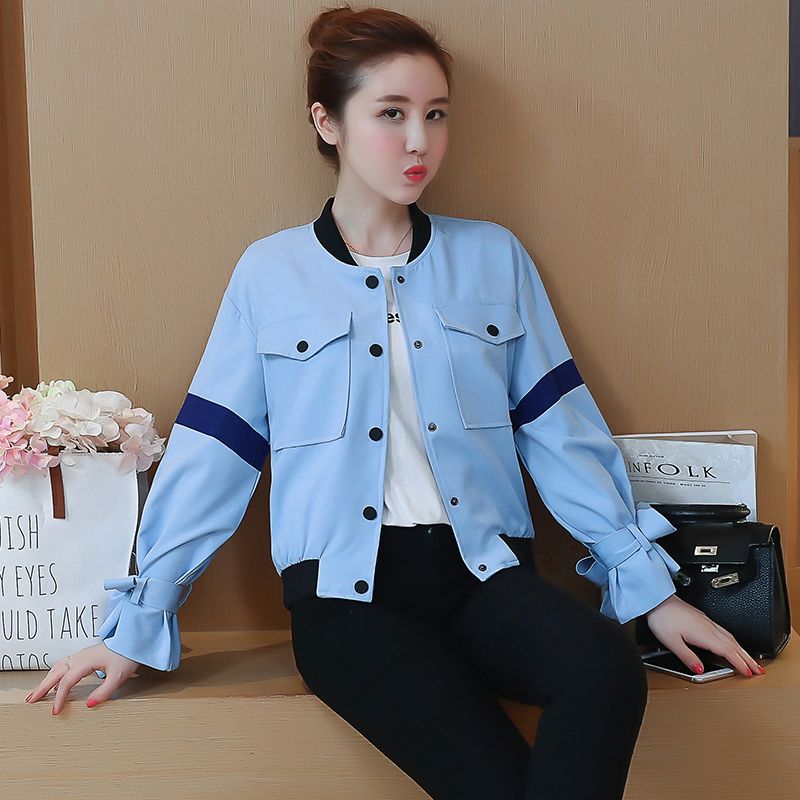 女人穿衣打扮要靠自己,女人就该穿得帅气一点