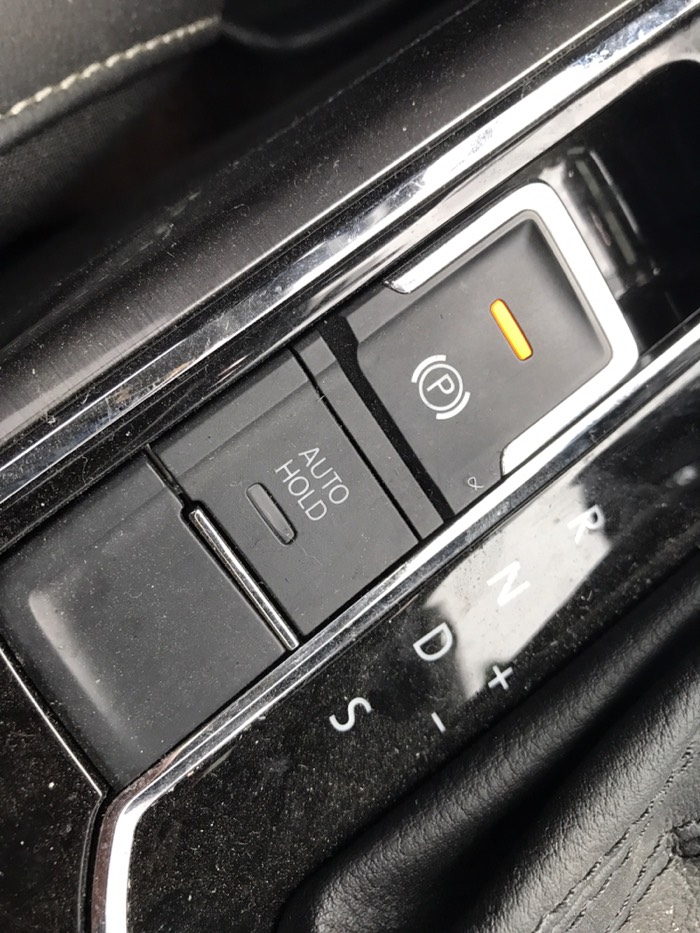 12款帕萨特1.8t御尊版测评,2017帕萨特1.8t尊荣版论坛