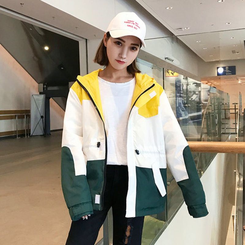 女人穿衣打扮要靠自己,女人就该穿得帅气一点