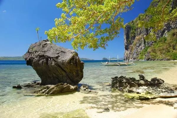 巴拉望岛好玩吗,巴拉望岛最大的岛屿