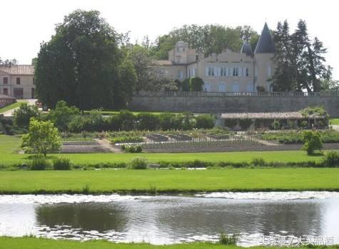 拉菲酒庄是几级酒庄啊,拉菲是哪个家族旗下的