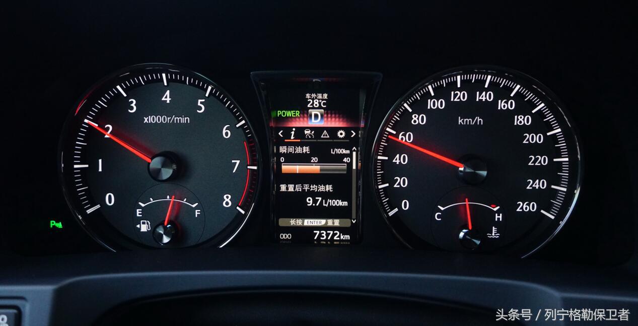 皇冠14代精英版试驾视频测评,14代皇冠车主用车评论