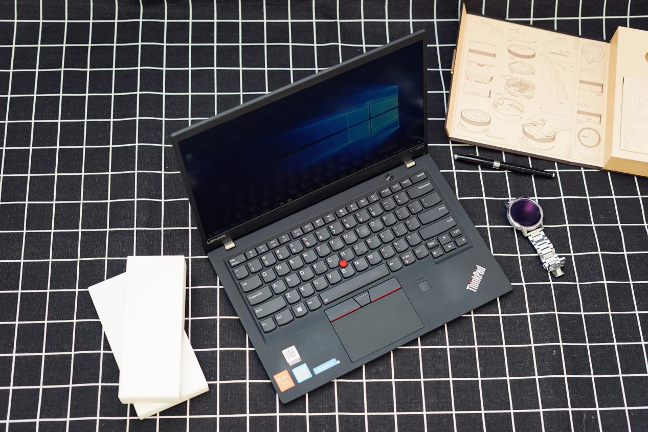 如何评价最新发布的thinkpad x1 carbon (thinkpad x1 carbon2021与2022)