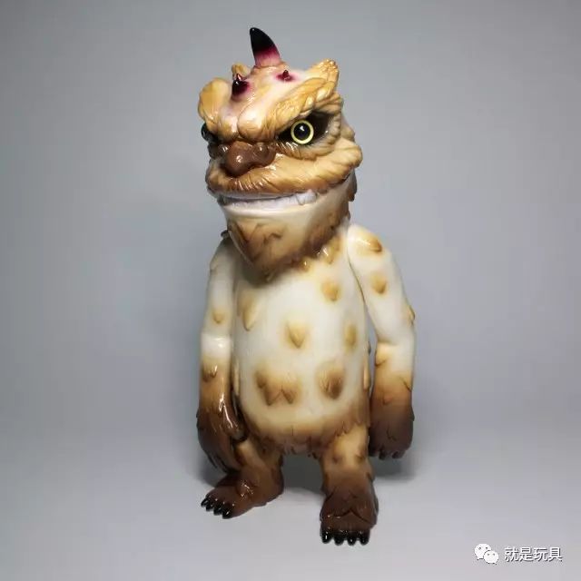 “森林”，一只在梦里旅行的温柔怪兽