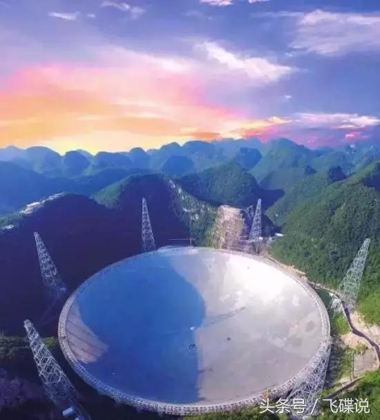 只看戏子，不问将军，这样的社会挺好